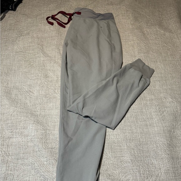 Figs scrub set - Picture 2 of 2